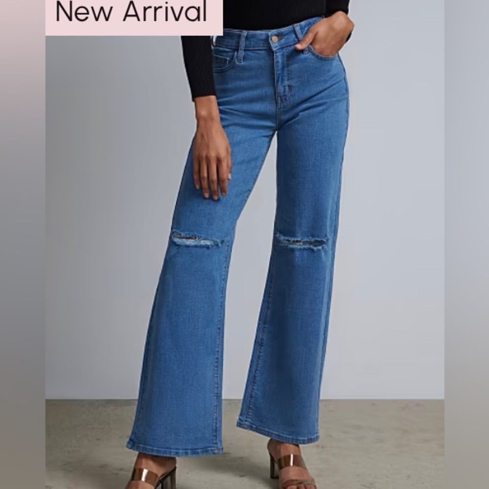 Women’s wide leg jeans